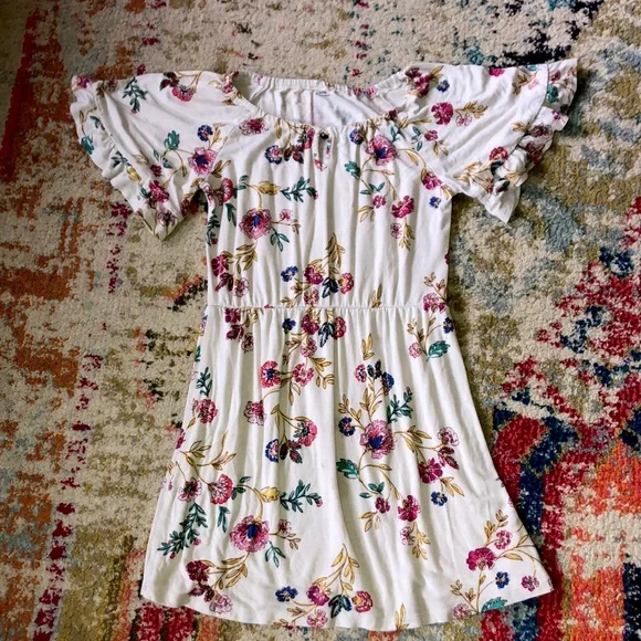 Girls floral dress - Picture 1 of 3
